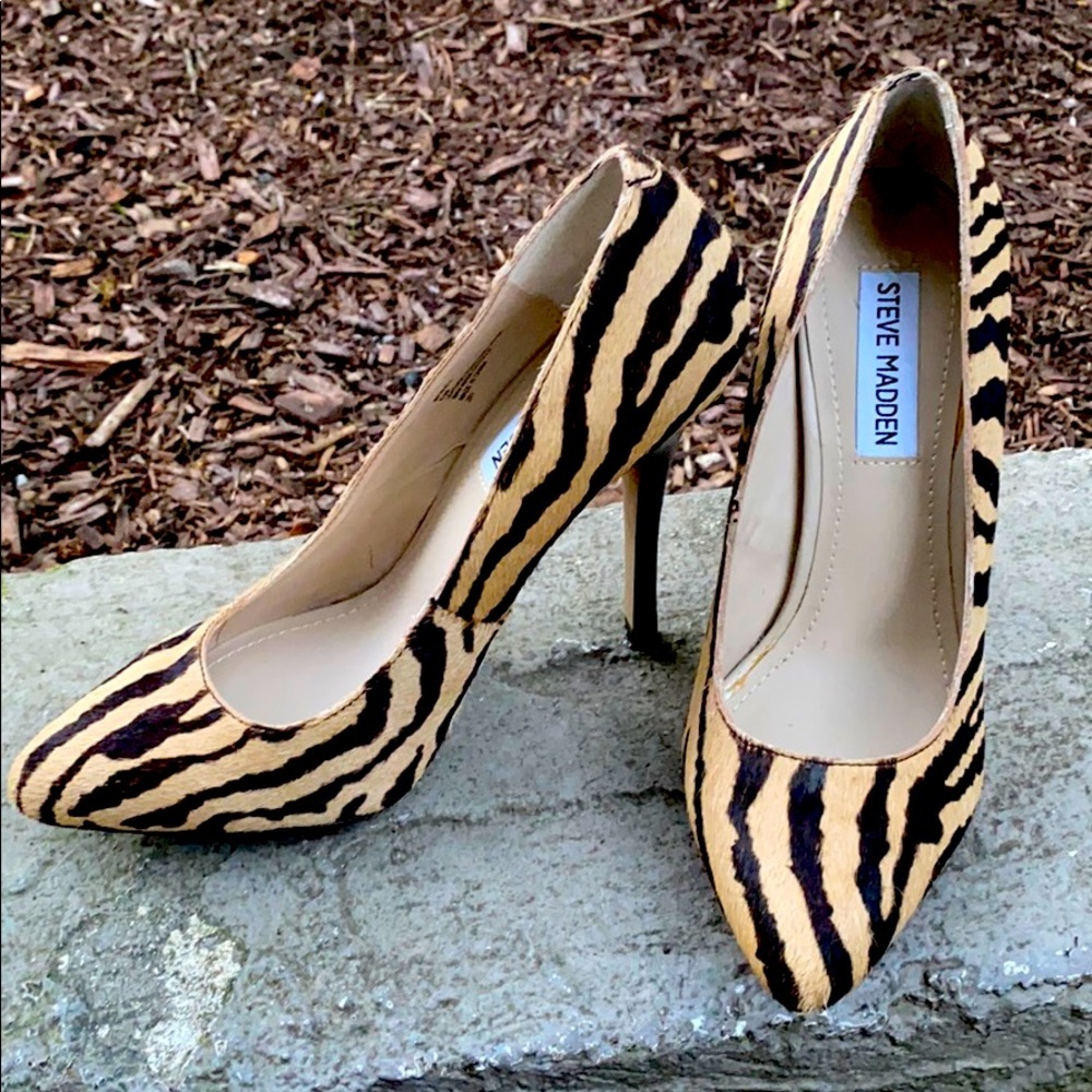 Steve Madden Tiger Print Stiletto Pumps